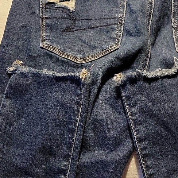 Women's Jeans - Picture 8 of 9